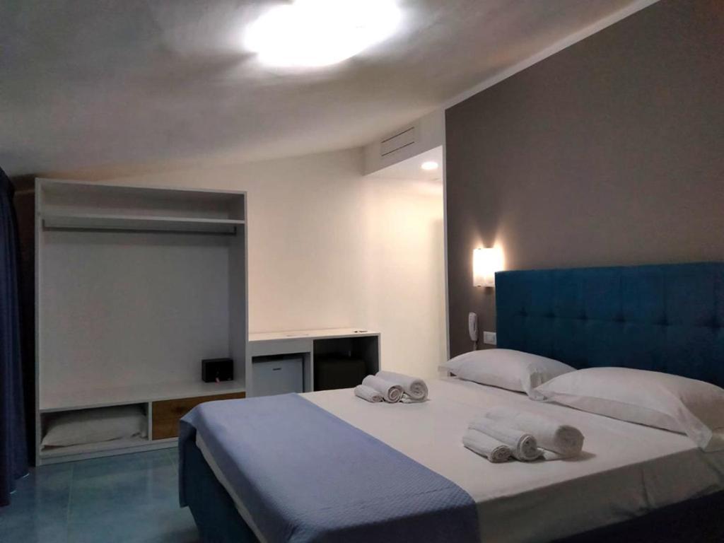Hotel Da Alfredo Castellabate Bagian luar foto