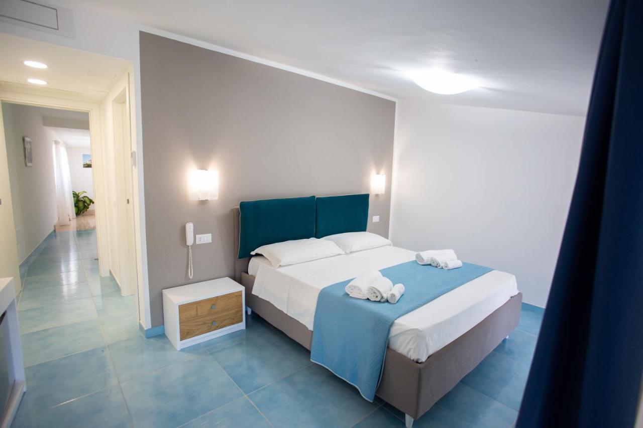 Hotel Da Alfredo Castellabate Bagian luar foto