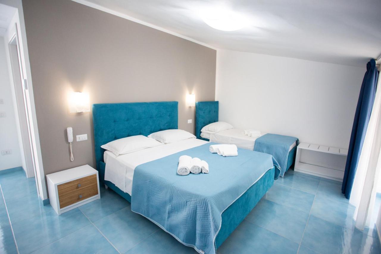Hotel Da Alfredo Castellabate Bagian luar foto