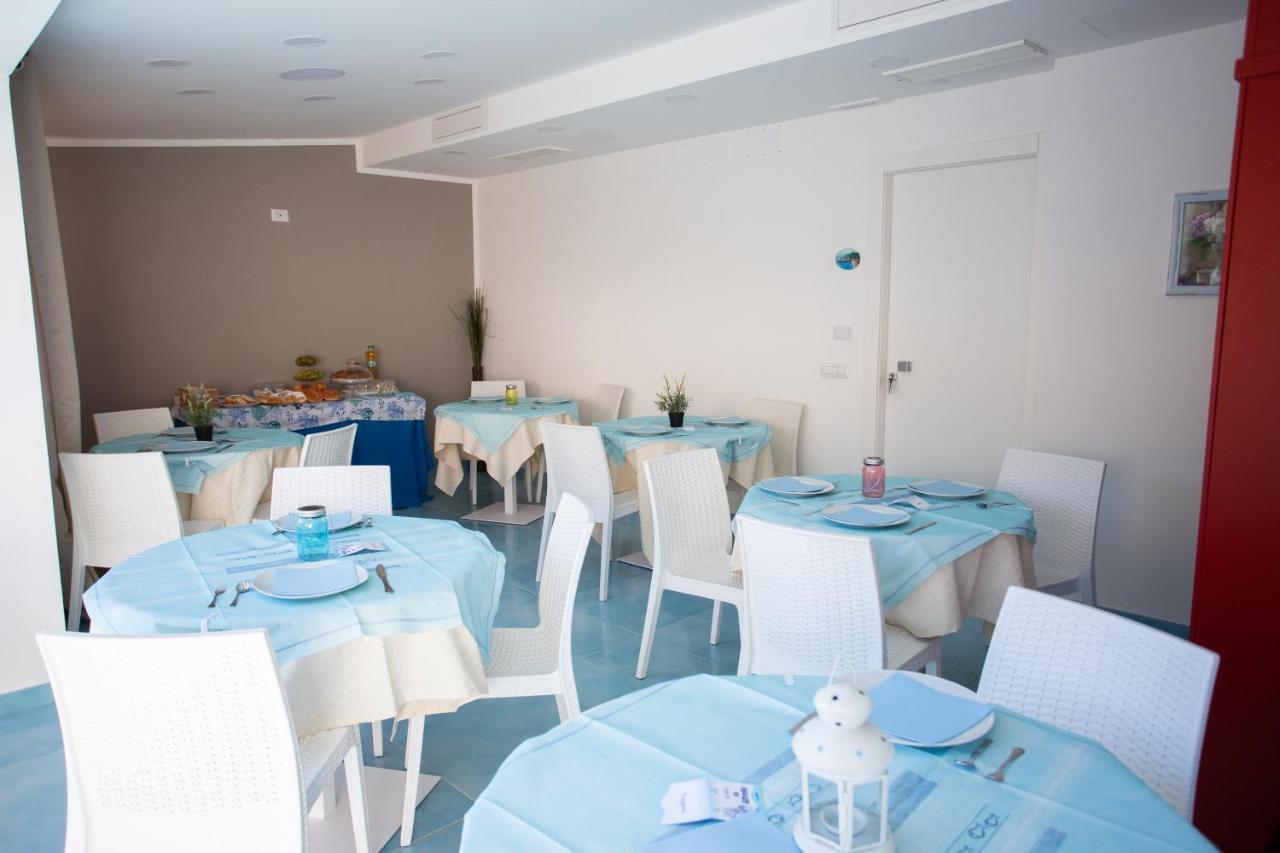 Hotel Da Alfredo Castellabate Bagian luar foto